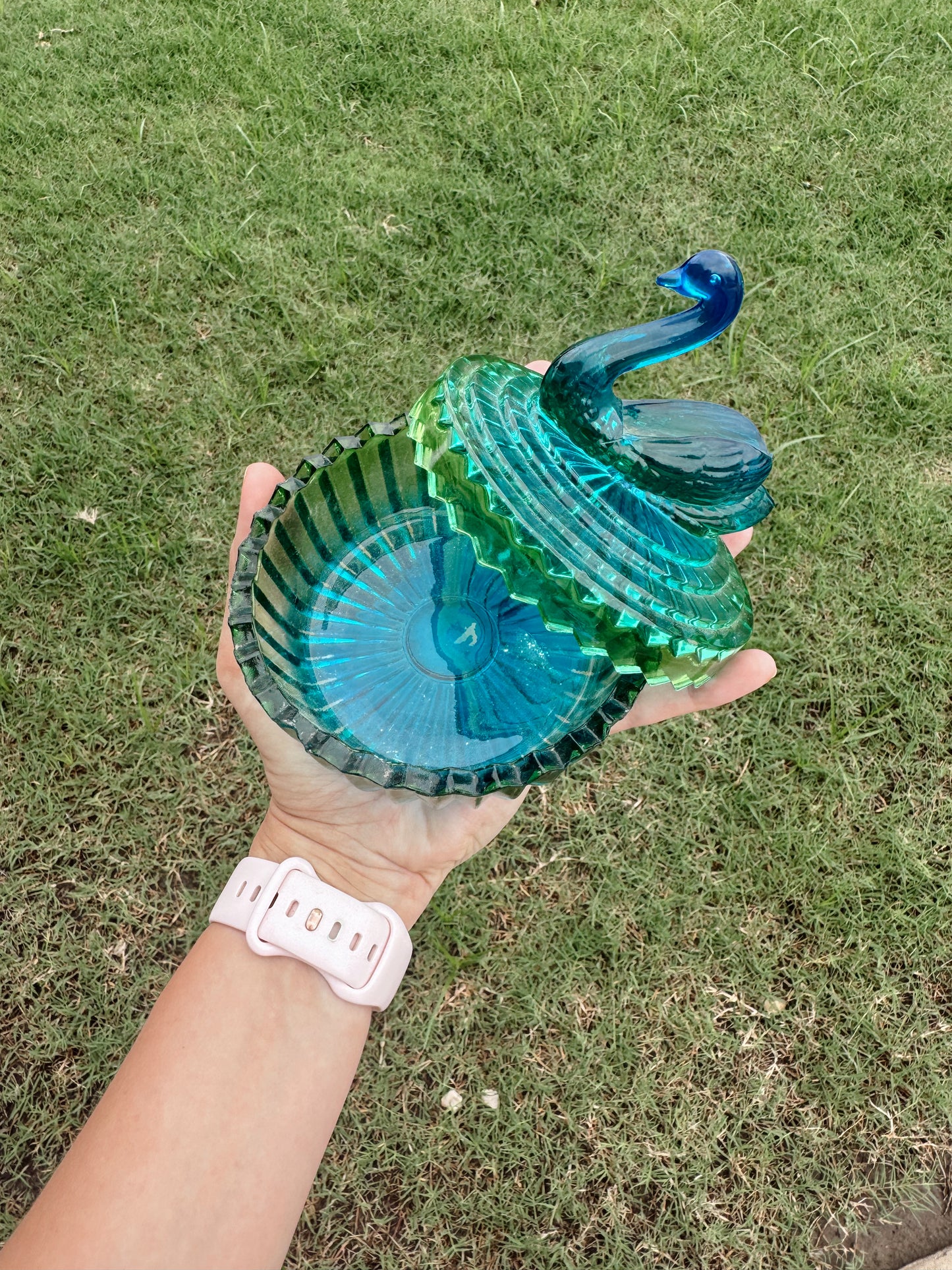 Jeanette Blue and Green Ombré Swan Candle