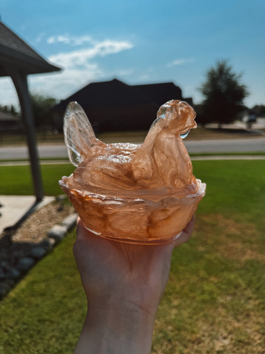 Marbled Peach Hen Candle