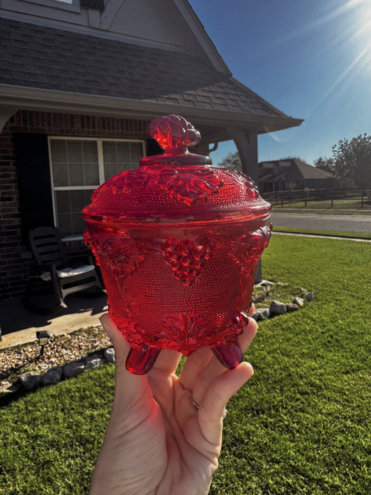 Jeanette Ruby Red Grape and Vine Candle